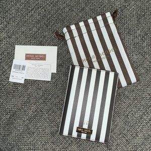 *NEW WITH TAGS* HENRI BENDEL WALLET/PASSPORT HOLDER, COLLECTORS PIECE